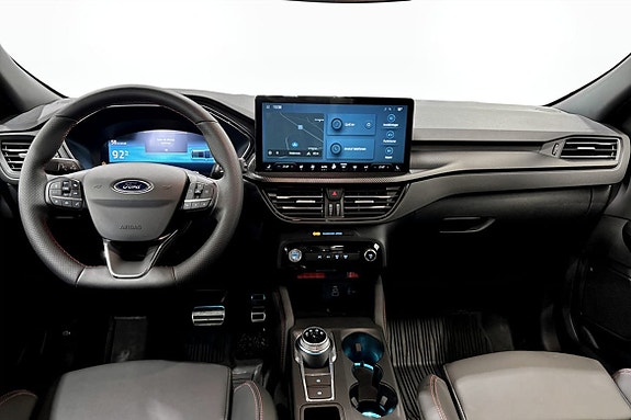 Ford Kuga 7 of 12