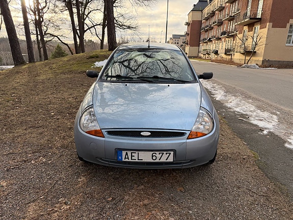 Ford Ka 2 of 5