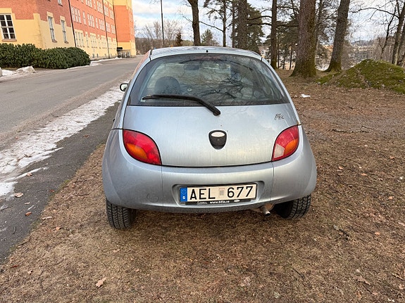 Ford Ka 4 of 5