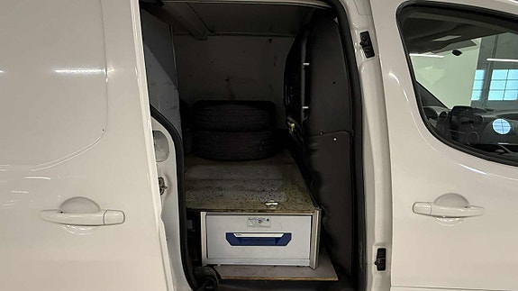 Citroen Berlingo 16 of 22