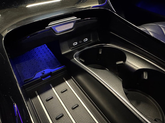 Mercedes-Benz S580 e 29 of 30