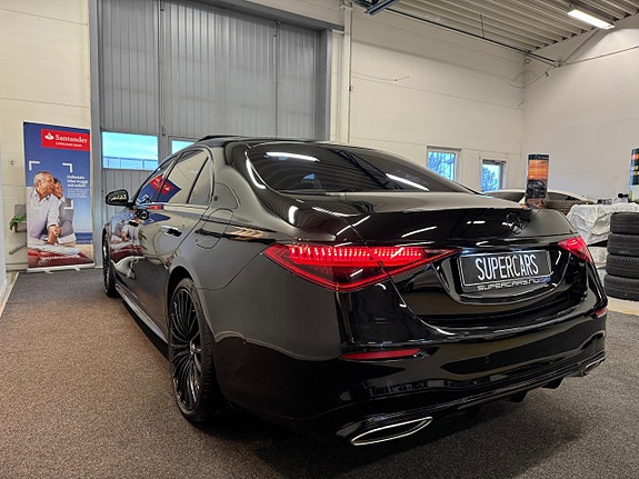 Mercedes-Benz S580 e 6 of 30
