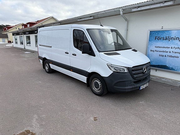 Mercedes-Benz Sprinter 317 7 of 12