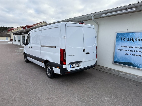 Mercedes-Benz Sprinter 317 3 of 12