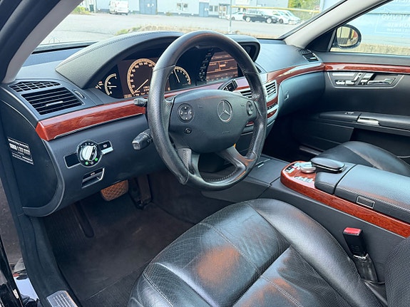 Mercedes-Benz S350 13 of 20