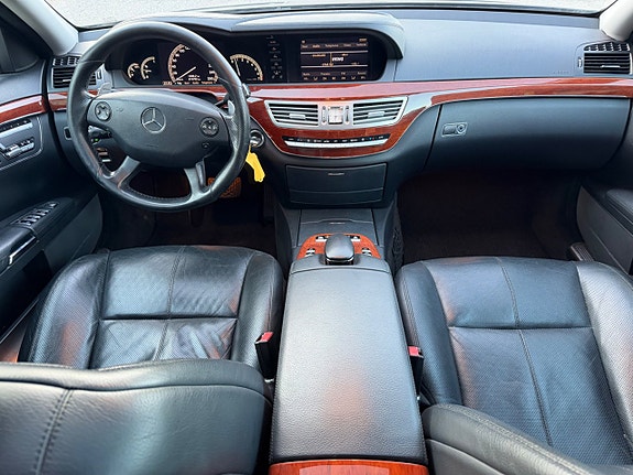 Mercedes-Benz S350 14 of 20
