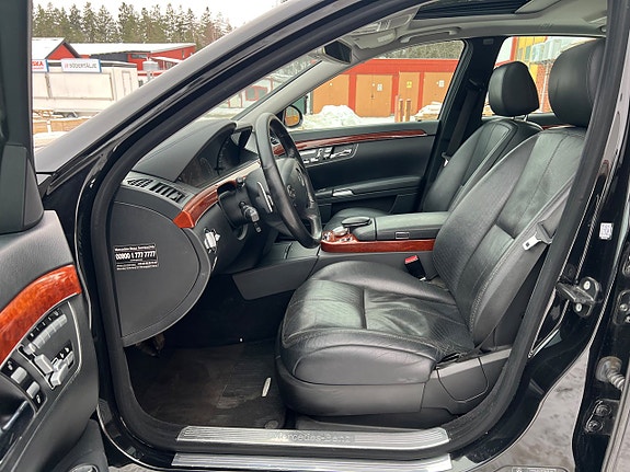 Mercedes-Benz S350 15 of 20