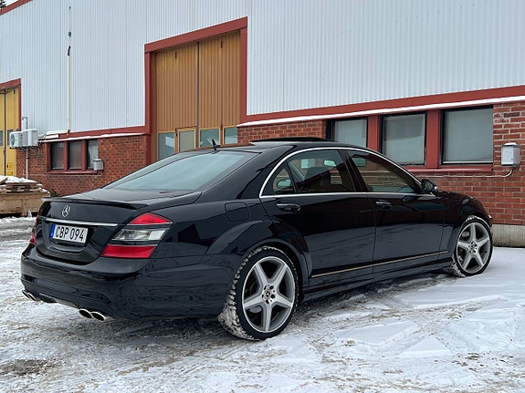 Mercedes-Benz S350 10 of 20