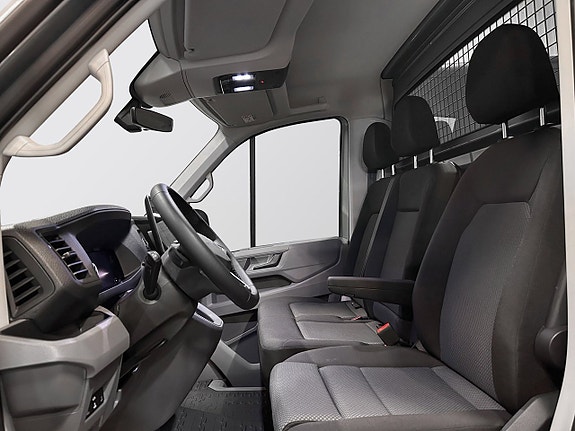 Volkswagen Crafter 11 of 13