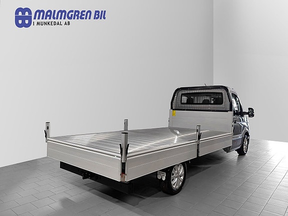 Volkswagen Crafter 3 of 5