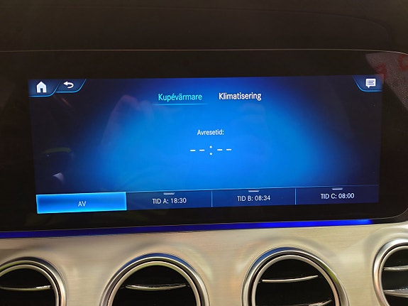 Mercedes-Benz E220 14 of 18
