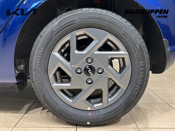 Kia Picanto 16 of 16