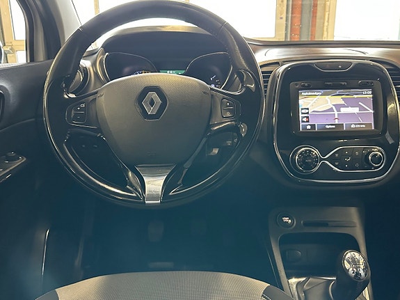 Renault Captur 8 of 20