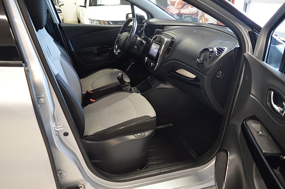 Renault Captur 15 of 20