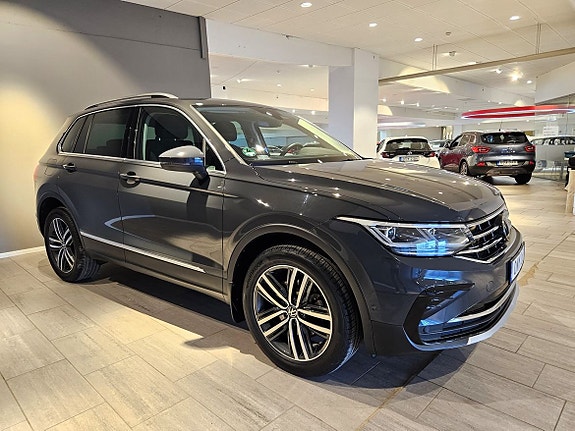 Volkswagen Tiguan 4 of 27