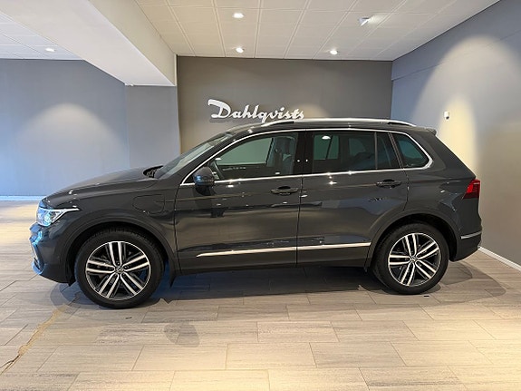 Volkswagen Tiguan 5 of 27