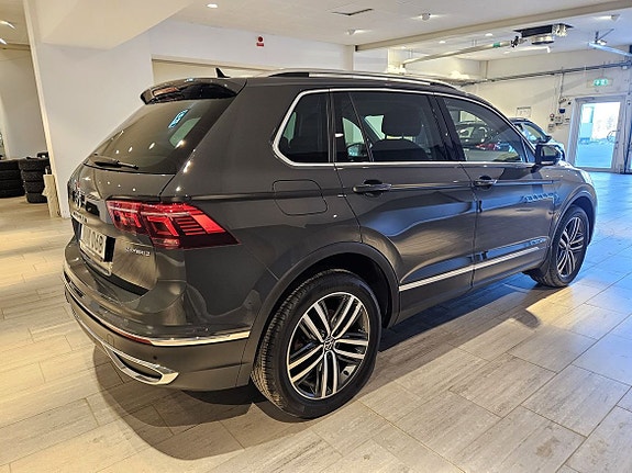 Volkswagen Tiguan 8 of 27