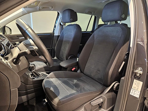 Volkswagen Tiguan 14 of 27
