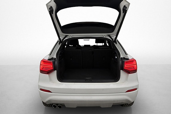 Audi Q2 24 of 25