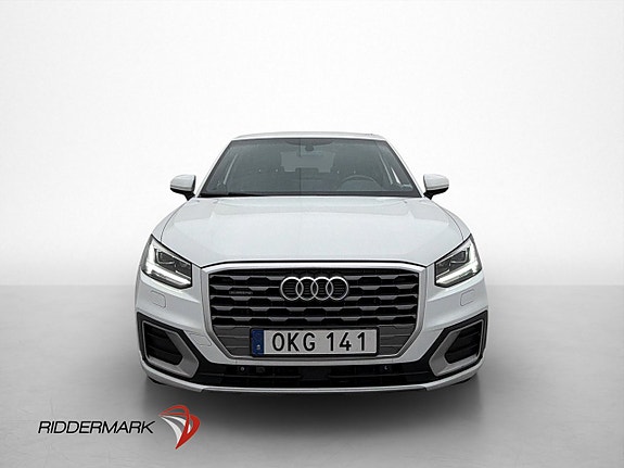 Audi Q2 2 of 25