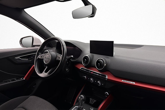 Audi Q2 22 of 25
