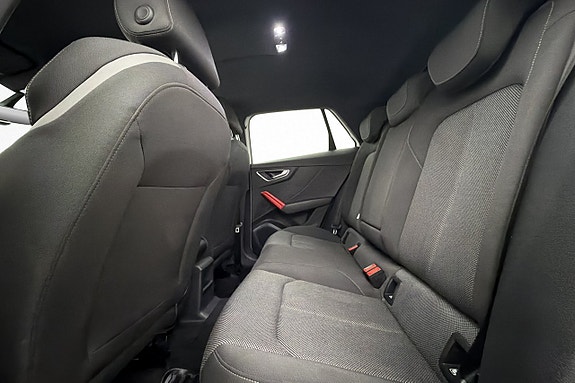Audi Q2 23 of 25