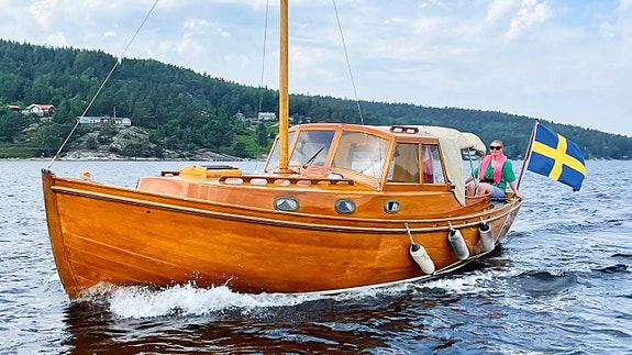 Classic Swedish Julle M/Y / 1975