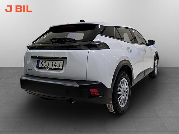 Peugeot 2008 3 of 5