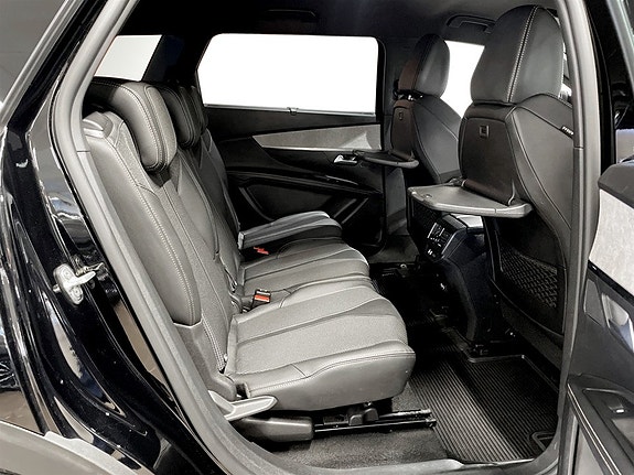 Peugeot 5008 14 of 19