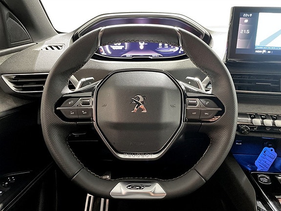 Peugeot 5008 8 of 19