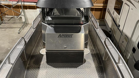 Arronet 24.5 CC / Honda 250DBW 13 of 17