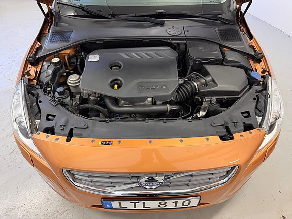 Volvo S60 14 of 14