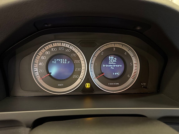 Volvo S60 8 of 14