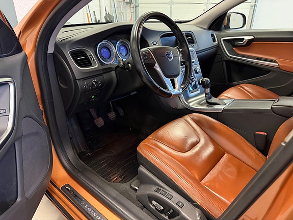 Volvo S60 13 of 14