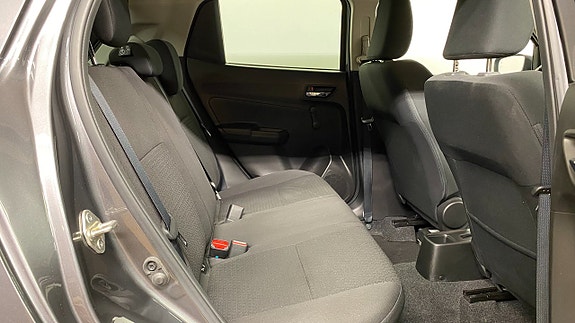 Suzuki Swift 5 of 12