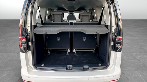 Volkswagen Caddy Maxi 14 of 15