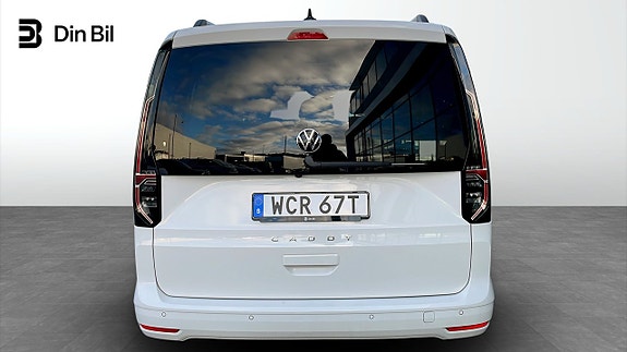 Volkswagen Caddy Maxi 5 of 5