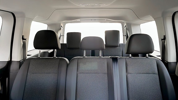 Volkswagen Caddy Maxi 15 of 15