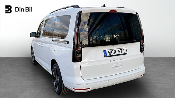 Volkswagen Caddy Maxi 3 of 5