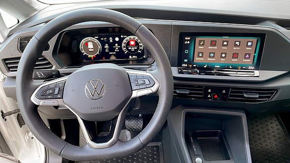 Volkswagen Caddy Maxi 11 of 15