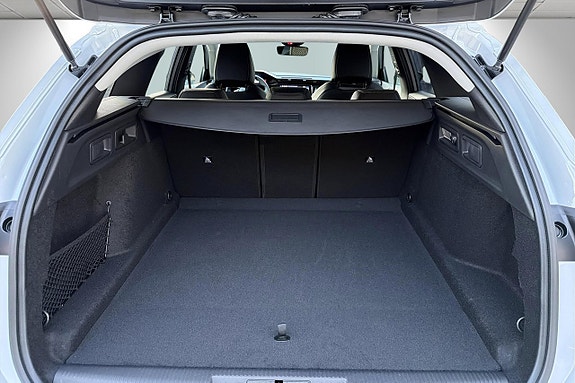 Peugeot 308 14 of 21