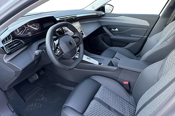 Peugeot 308 10 of 21