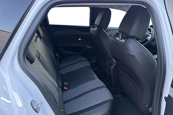 Peugeot 308 13 of 21