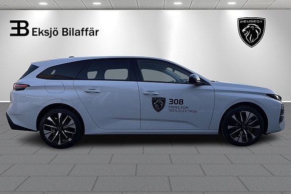 Peugeot 308 4 of 5