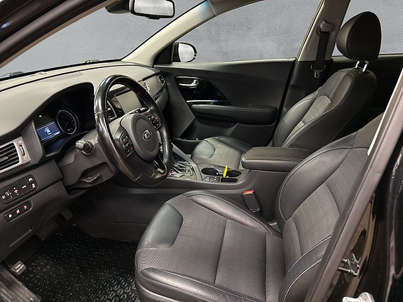 Kia Niro 11 of 24