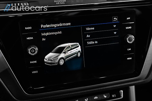 Volkswagen Touran 17 of 30