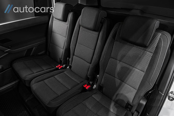 Volkswagen Touran 24 of 30
