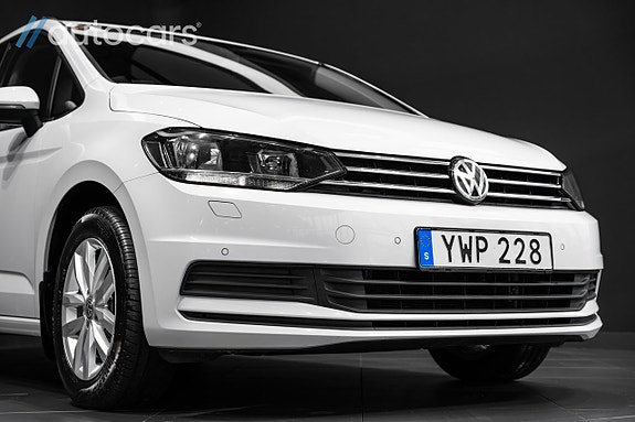 Volkswagen Touran 8 of 30