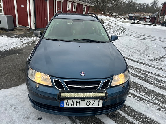 Saab 9-3 6 of 7