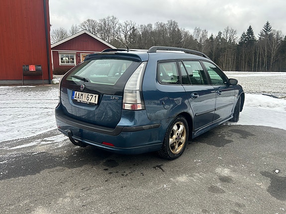 Saab 9-3 4 of 7